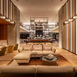 4* Отель Marriott West