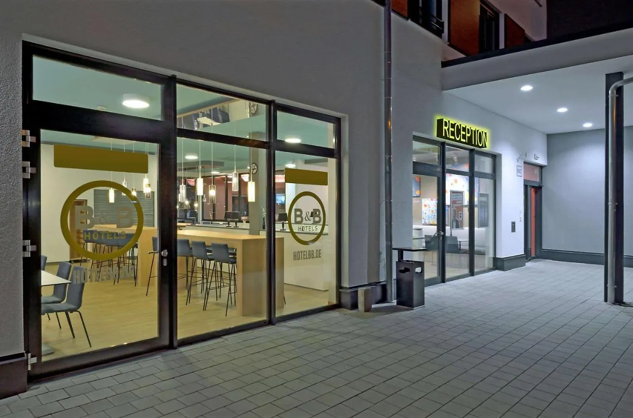 ***  B&B Hotel Muenchen City-Ost Germania